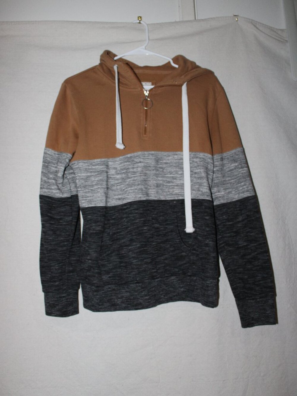 light brown striped hoodie, Reflex brand, size medium